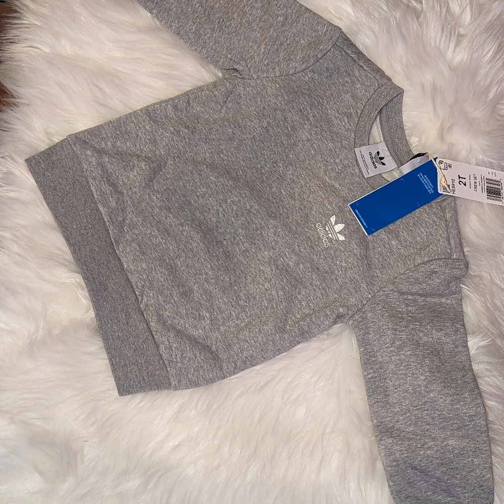 2T Adidas Set - Picture 4 of 6